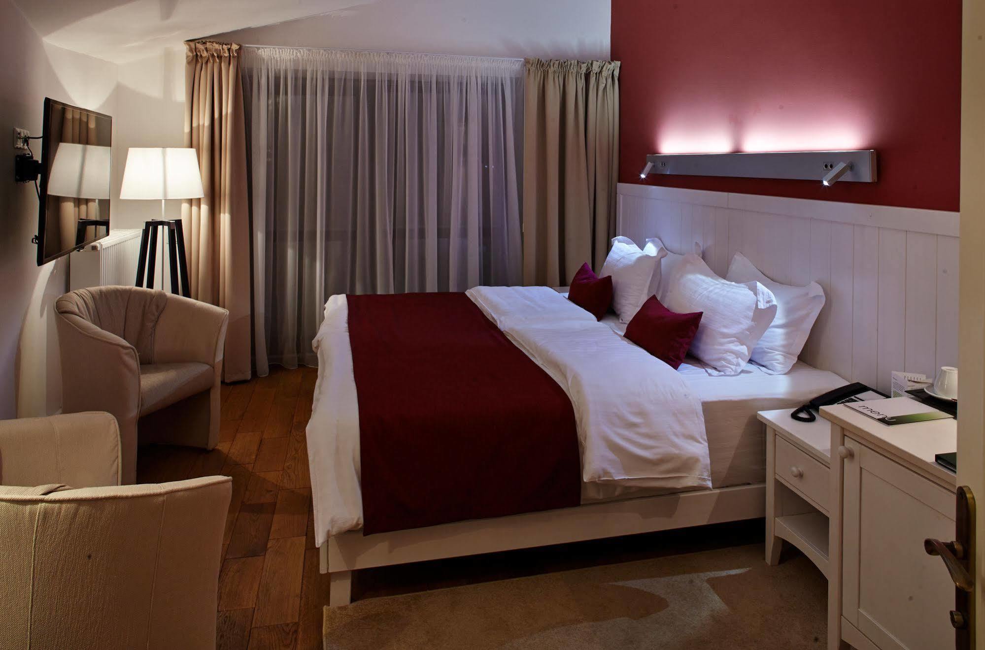 Rudolfo Hotel Lviv Eksteriør billede